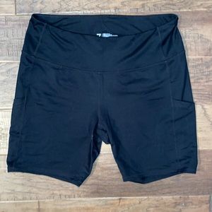 Z by Zella Black Bike Shorts W/ Side Pockets